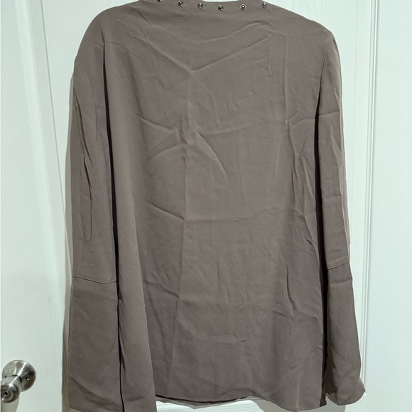 BCBG Laycie blouse. NWT - Picture 8 of 9